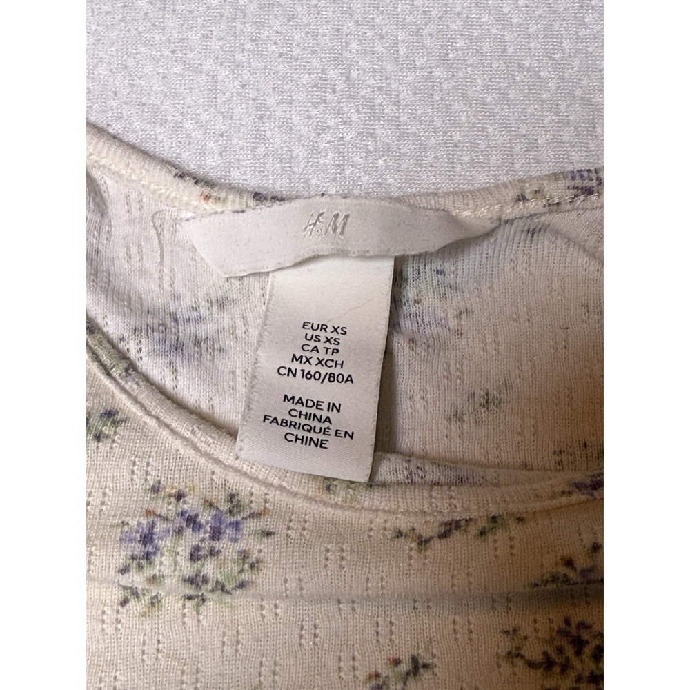H&M Floral Ribbed Scoop Neck Top Cream Short Sleeve XS - Picture 2 of 3